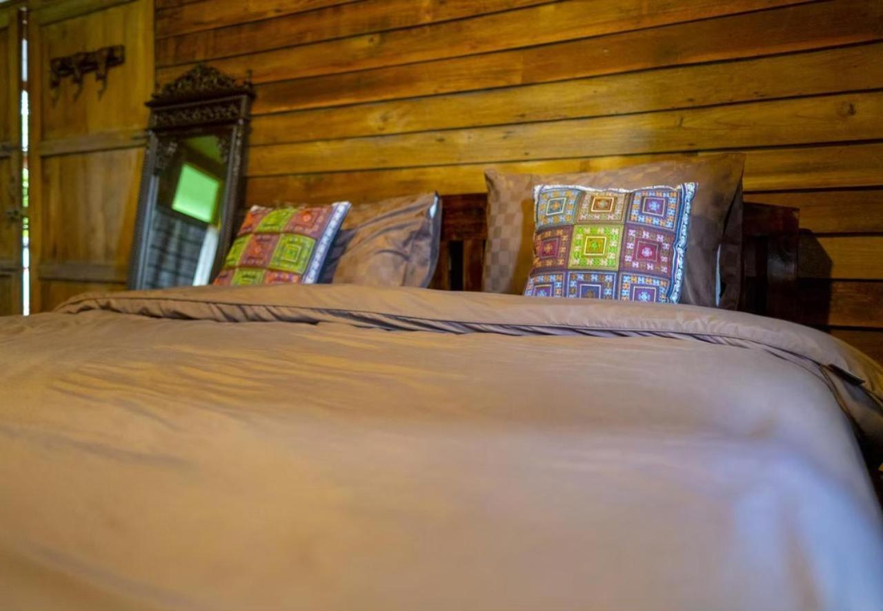 Stay With Brite The Home-Stay In Chiang Mai Exterior photo